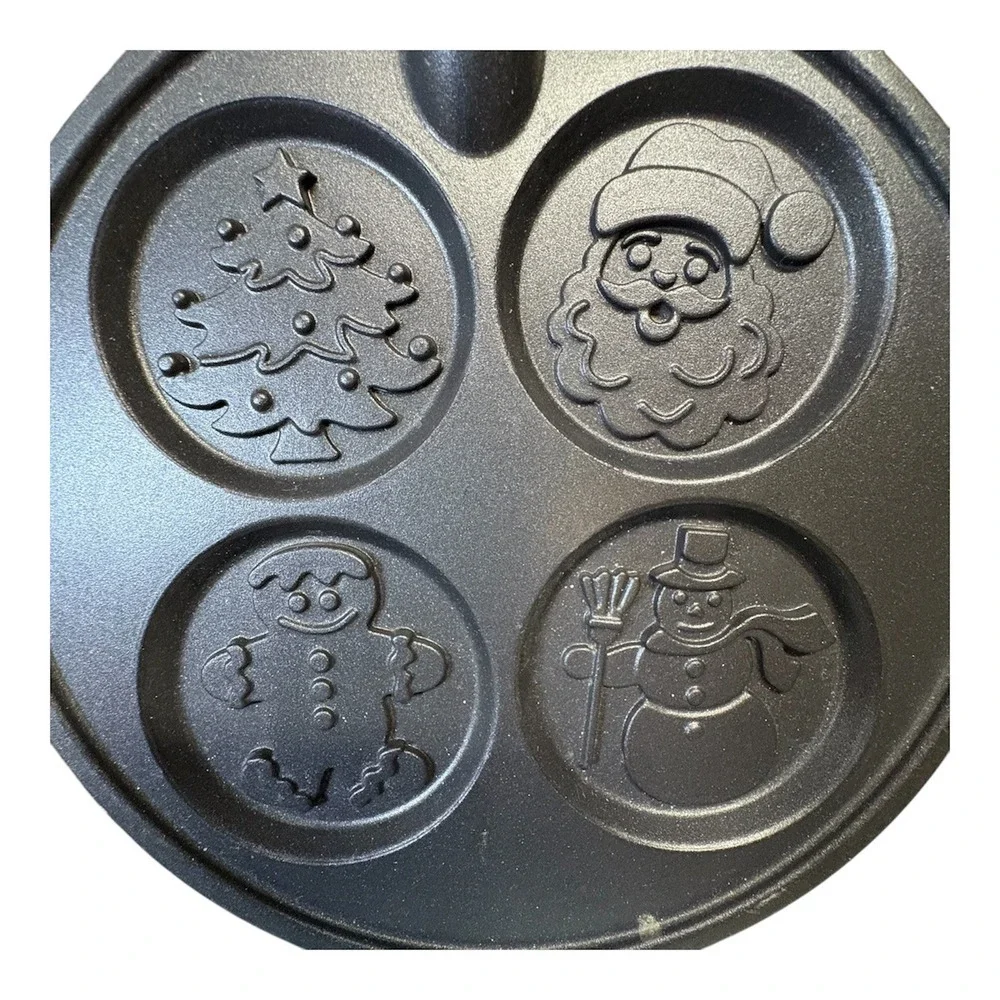 Nordic Ware Nonstick Christmas 4-Pancake Griddle with Four‎ 3